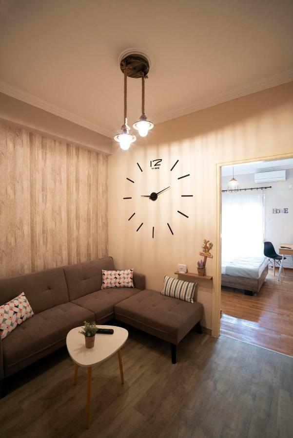 Cozy Apt Next To Metro And Close To Acropolis! Athen Eksteriør billede