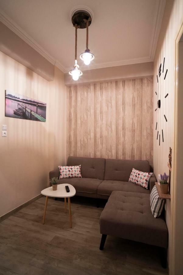 Cozy Apt Next To Metro And Close To Acropolis! Athen Eksteriør billede
